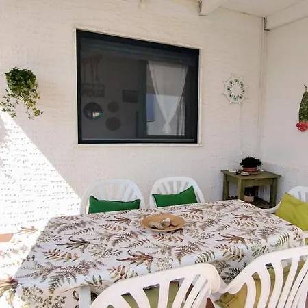 Casa In Riva Al Mare 別荘