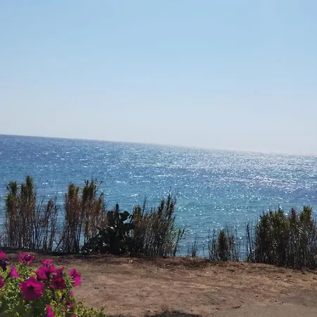 Casa In Riva Al Mare 別荘 *